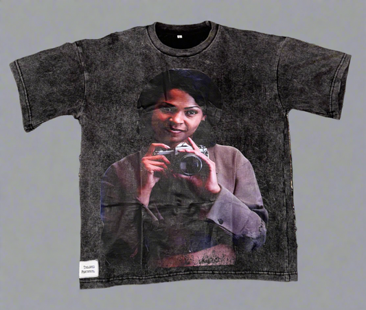 Love-Jones Oversized T-Shirt